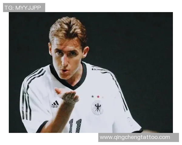 足球明星小尔多的传奇之路与辉煌成就揭秘 足球明星小尔多的传奇之路与辉煌成就揭秘